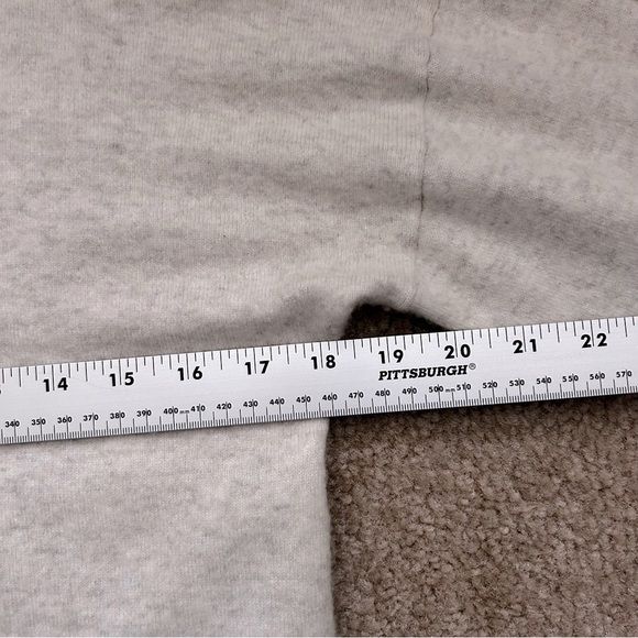 Abercrombie & Fitch Cashmere Mock Neck Sweater - Picture 6 of 7